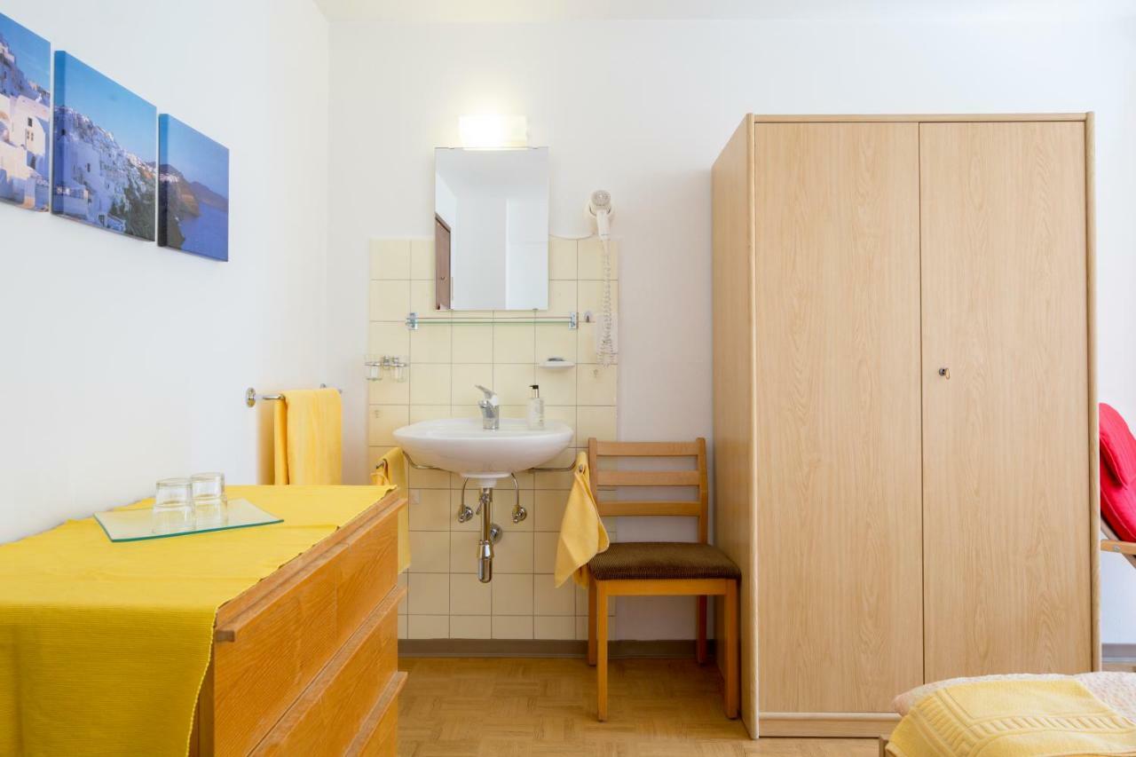 Parkhotel Emmaus - Casa Rustico Аскона Екстериор снимка